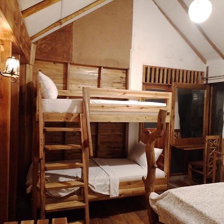 Lamiaceae Wood Cabin Ела Екстериор снимка